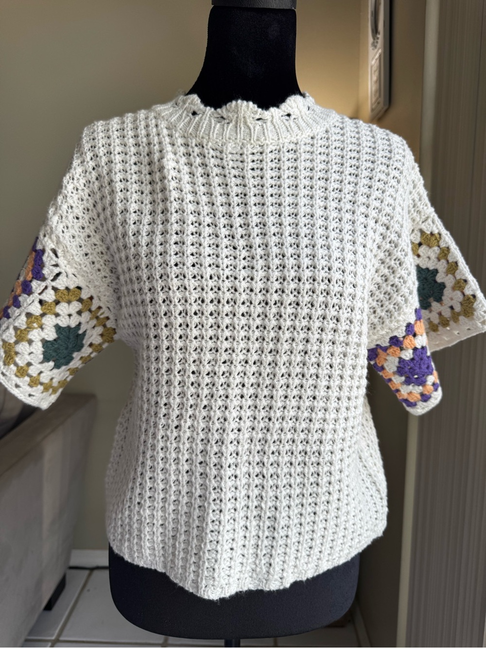 NWT Universal Thread Granny Square Crochet Knit Short Sleeve Sweater Cream XS